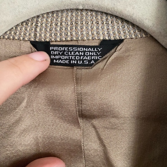 VTG Wall Street Men’s Blazer Size 44 Tan Plaid Business Neutral Formal - Picture 3 of 10